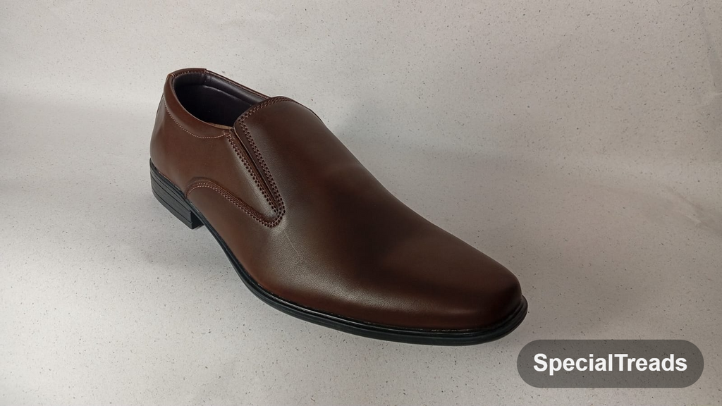 SpecialTreads Men's Square-Toe Dress Loafer – side profile
