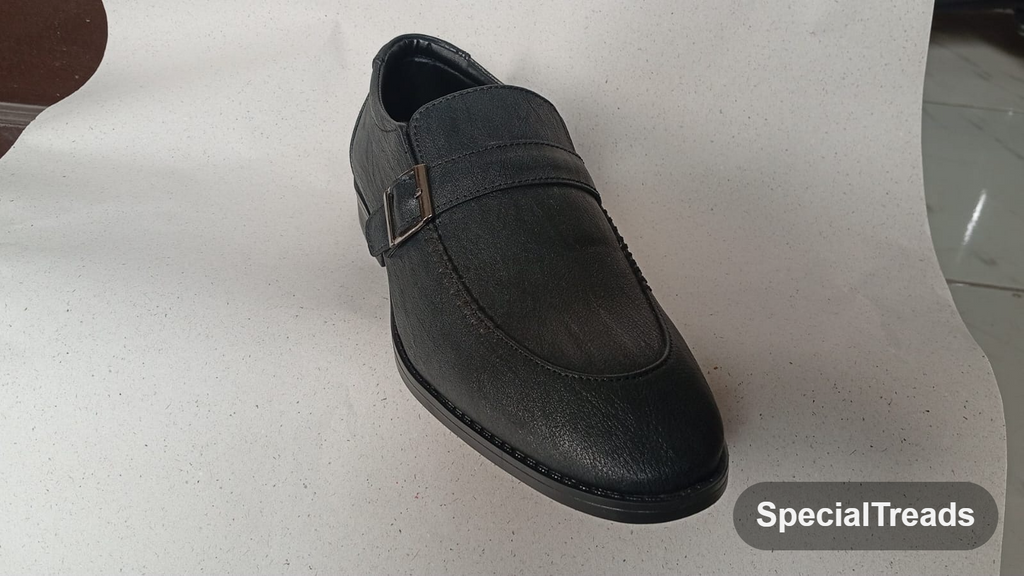 SpecialTreads Men's Black Textured Monk-Strap – front angle view