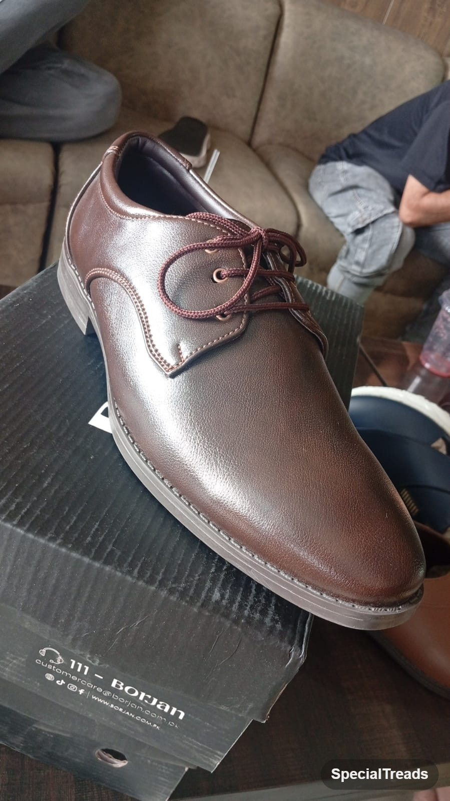 Rich brown Derby lace-up dress shoe on Borjan box